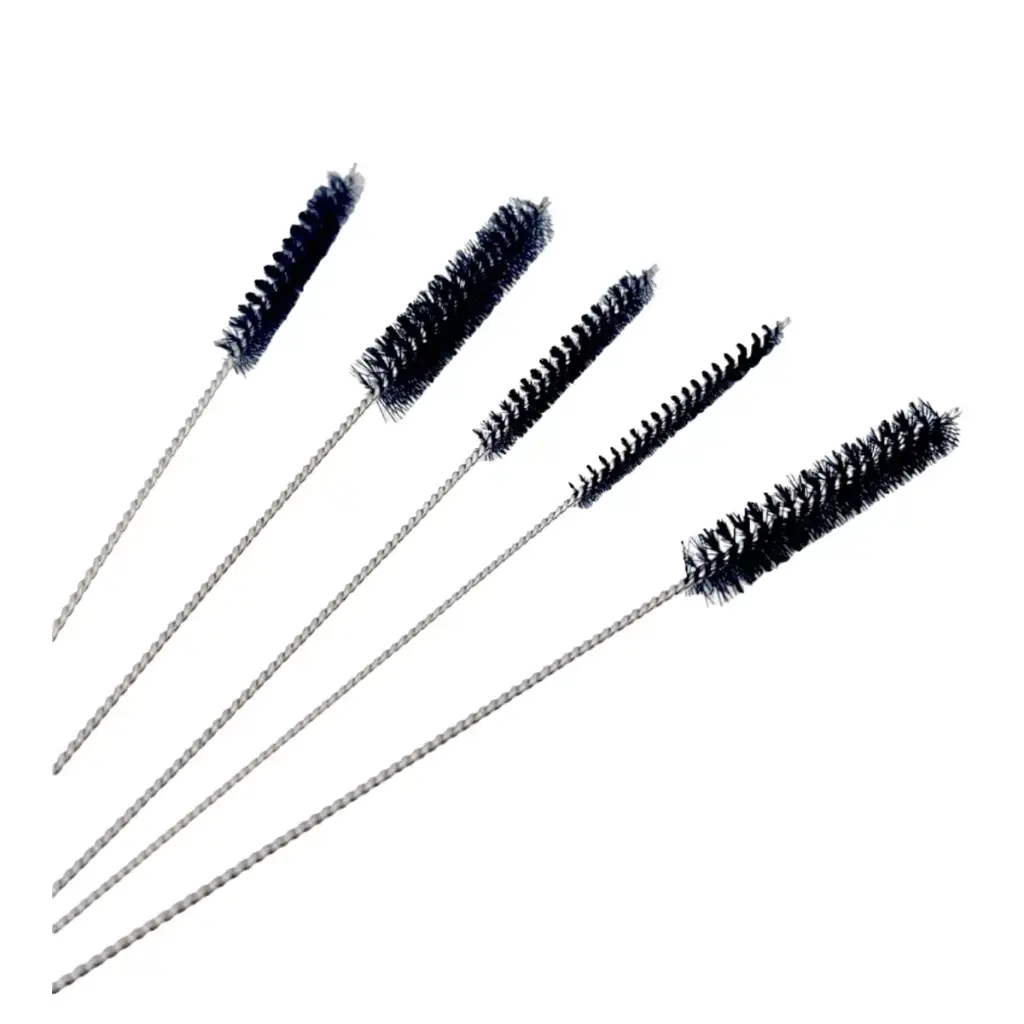 Kit de 5 cepillas de limpieza KCL5 para puntas, grips y tubos de acero de máquinas de tatuar.